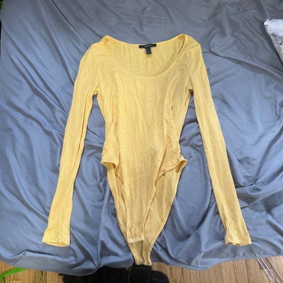 Forever 21 Tops - Yellow Knit Long Sleeve Bodysuit